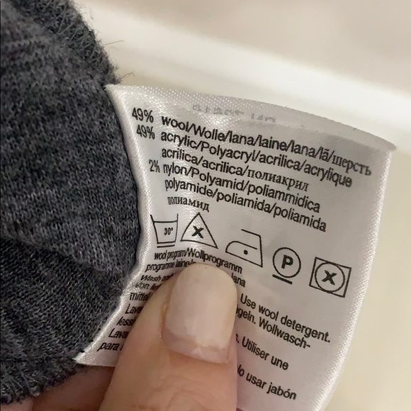 Hugo Boss zip up hoodie/jacket - Picture 5 of 8